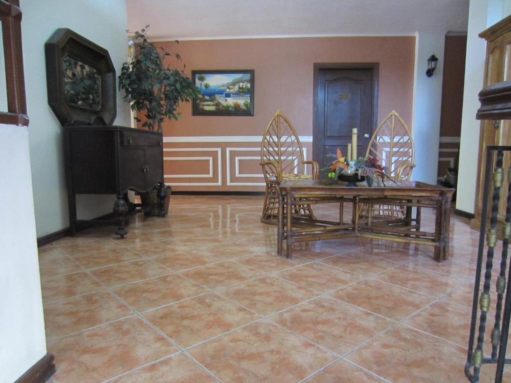 Chateau Del Mar Davao City Εξωτερικό φωτογραφία