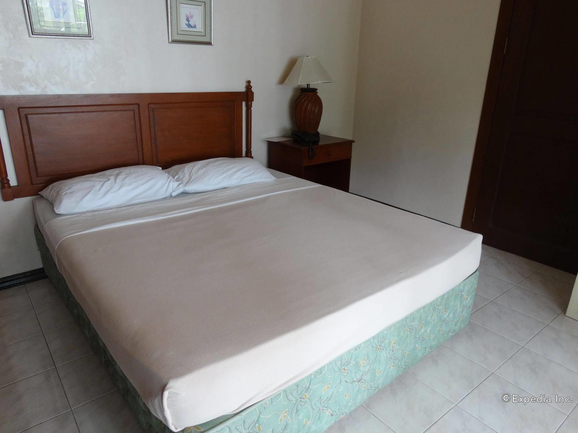 Chateau Del Mar Davao City Εξωτερικό φωτογραφία