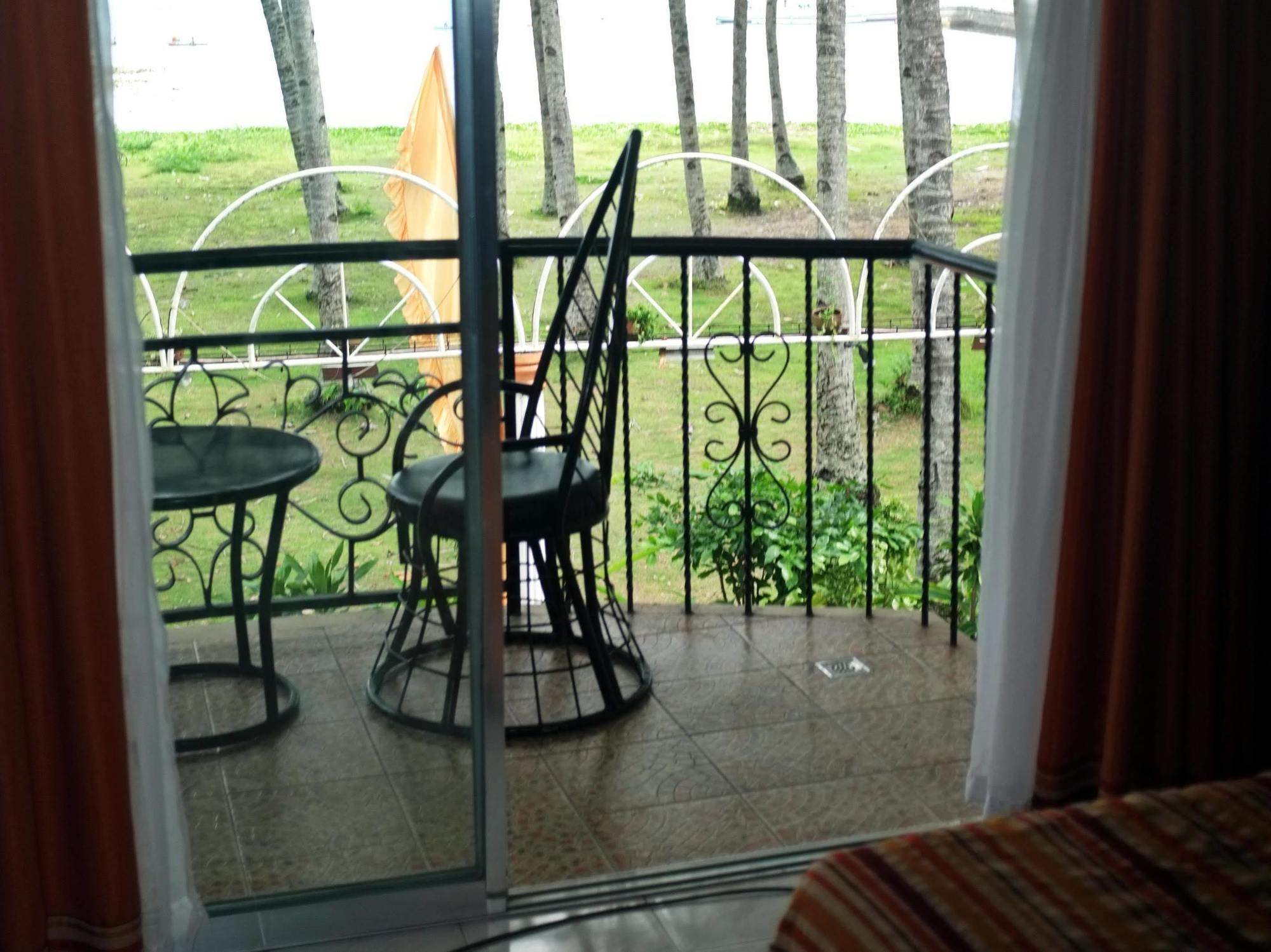Chateau Del Mar Davao City Εξωτερικό φωτογραφία
