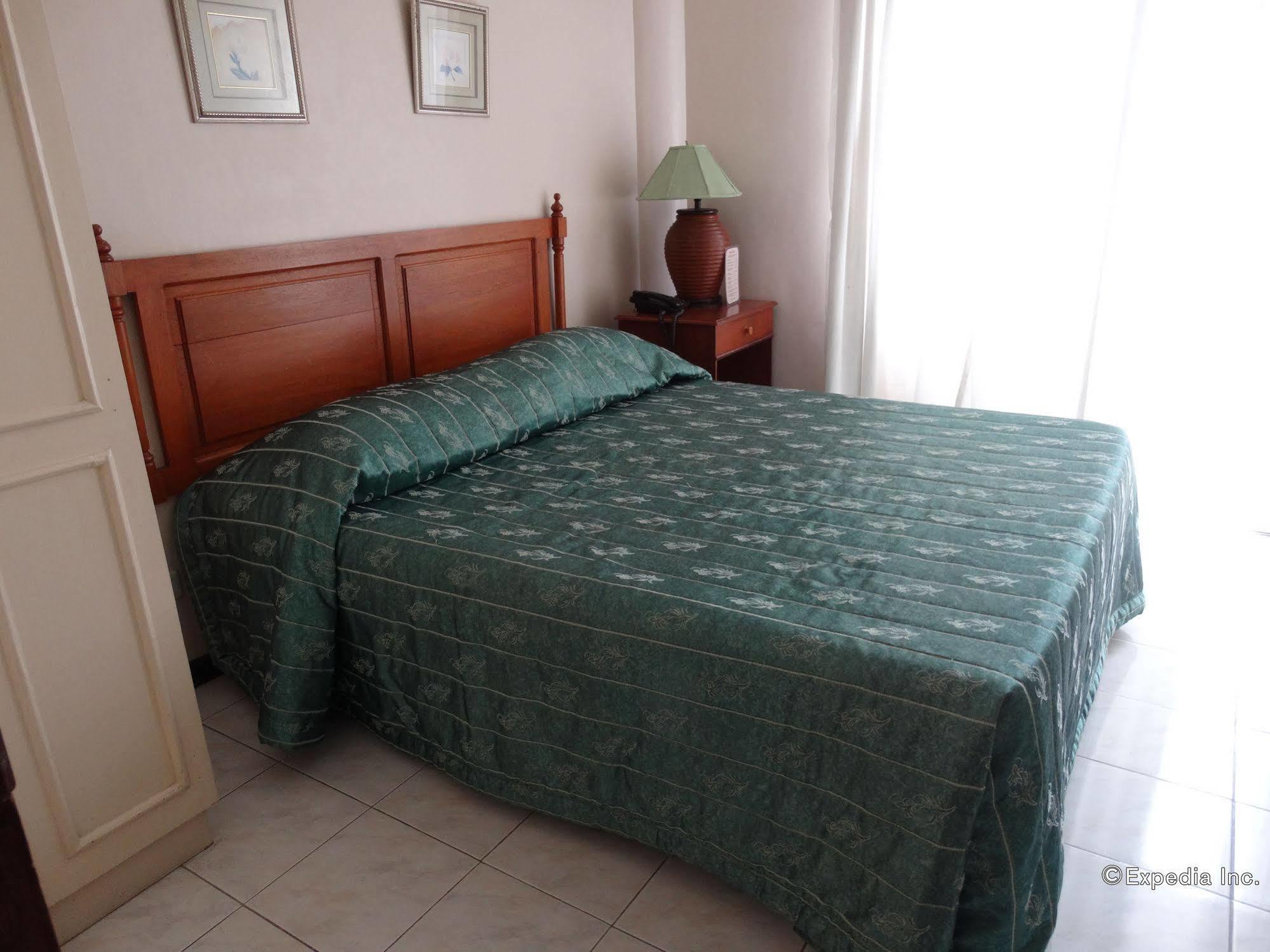Chateau Del Mar Davao City Εξωτερικό φωτογραφία